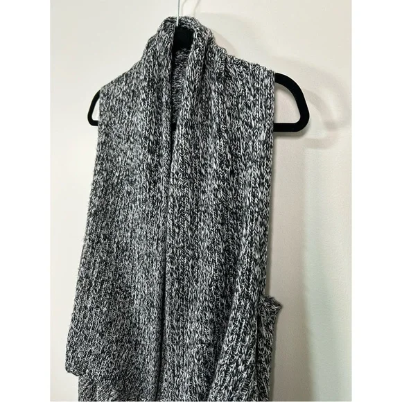Gray Marled Knit Waterfall Hem Sleeveless Cardigan Vest - Picture 3 of 9